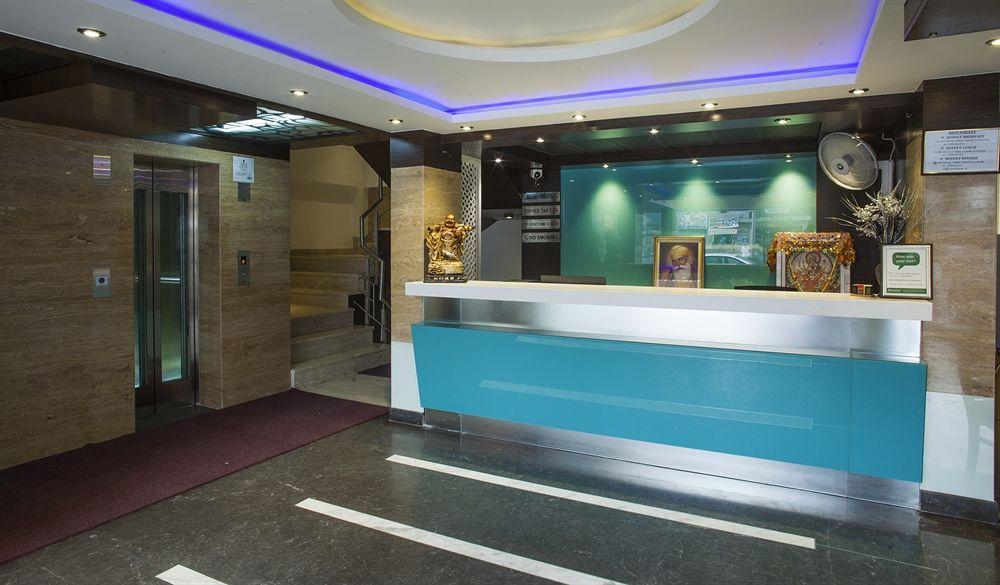 Hotel Delhi 55 -City Center New Delhi Extérieur photo