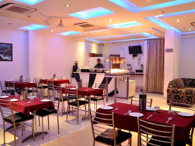 Hotel Delhi 55 -City Center New Delhi Extérieur photo