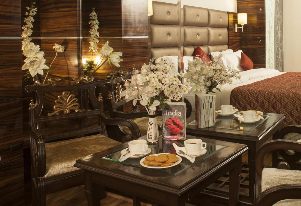 Hotel Delhi 55 -City Center New Delhi Extérieur photo