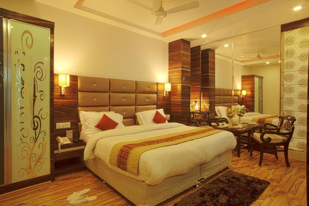 Hotel Delhi 55 -City Center New Delhi Chambre photo