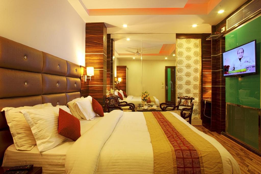 Hotel Delhi 55 -City Center New Delhi Chambre photo
