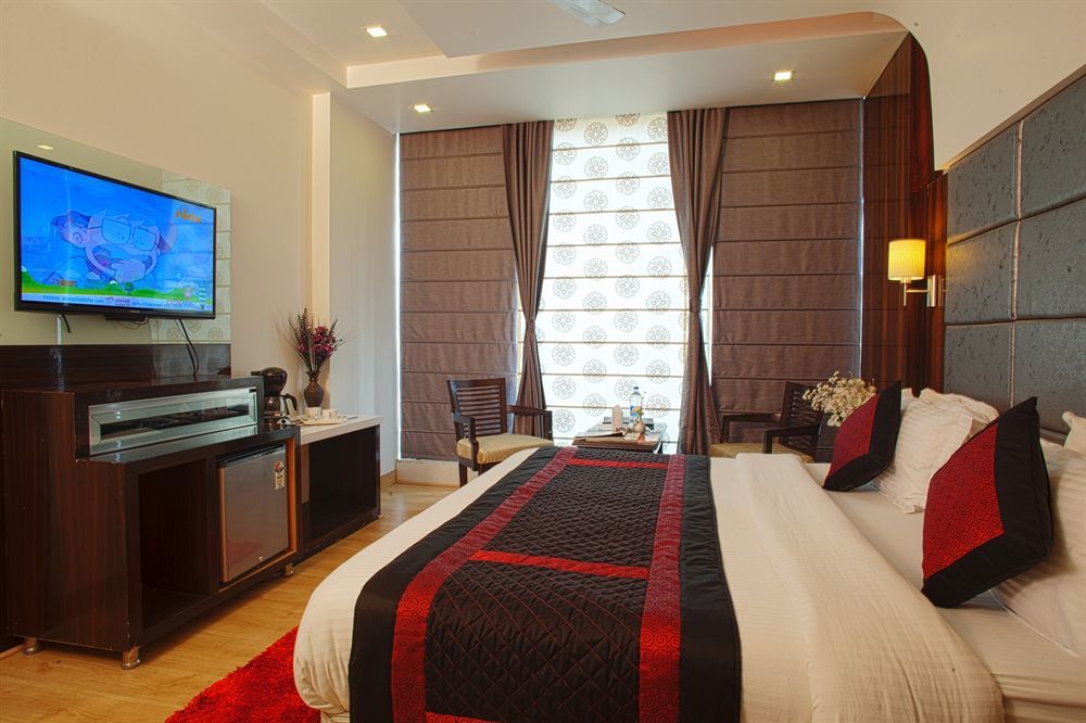 Hotel Delhi 55 -City Center New Delhi Extérieur photo