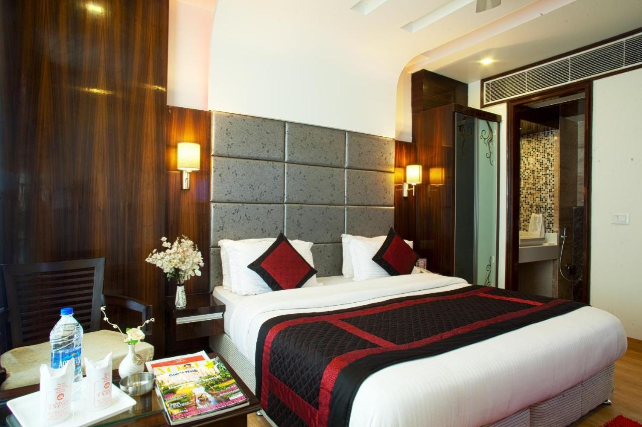 Hotel Delhi 55 -City Center New Delhi Extérieur photo